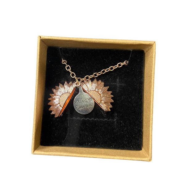 '' You Are My Sunshine '' Gold plated alloy Locket Sunflower Pendant Necklace - Picture 4 of 7